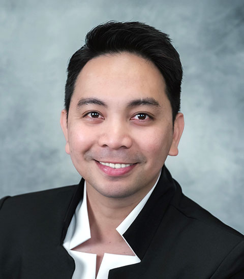 rah-ian-cababasay-headshot-01